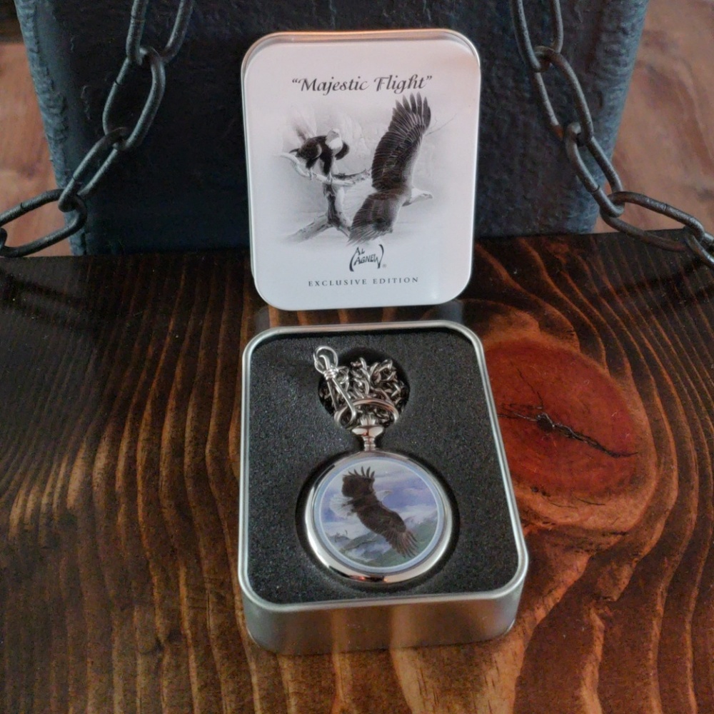 NIB Avon Al Agnew Eagle Pocket New Watch